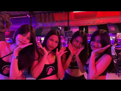 Live Streaming in Pattaya Oh Bar